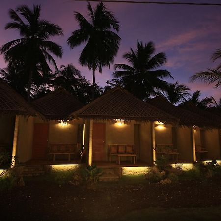 Bale Karang Cottages Batukaras Kültér fotó